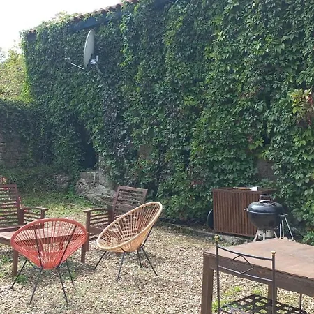 Casa vacanze Grande Maison Rustique Sur Les Contreforts Du Larzac