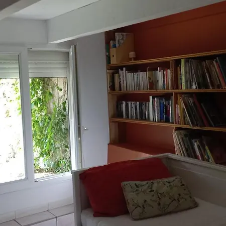 Grande Maison Rustique Sur Les Contreforts Du Larzac Saint-Beaulize